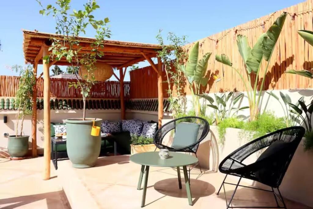 Riad Ptit Kech, Bassin Terrasse - Petits Dejeuners 马拉喀什 外观 照片